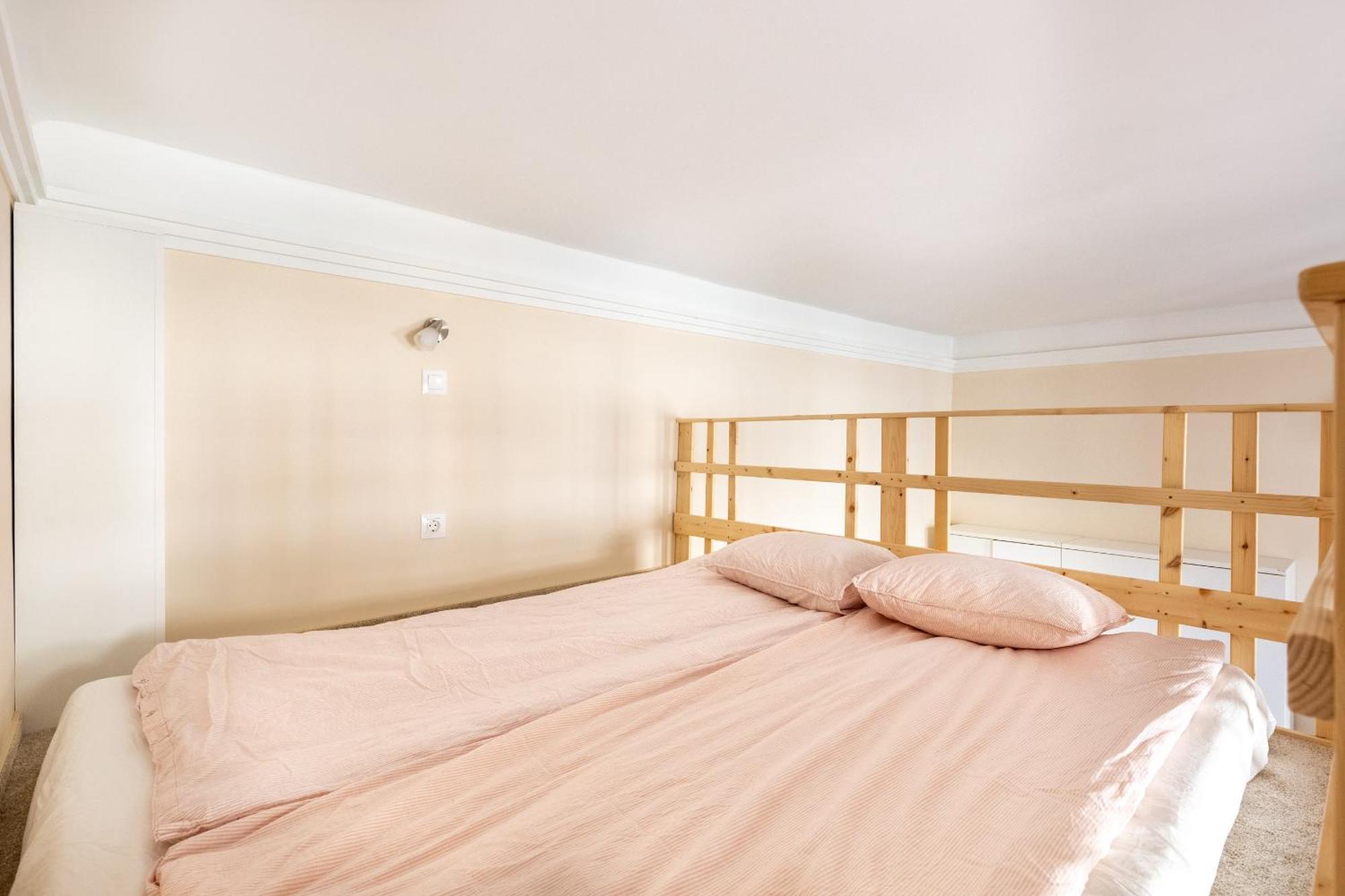 Central Mezzanine Apartments With Ac At Keleti Railways Long-Term Budapesta